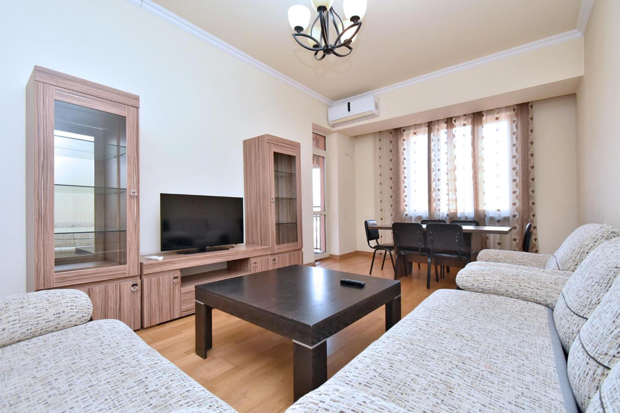 Rent Inn Yerevan On Buzand Street 외부 사진