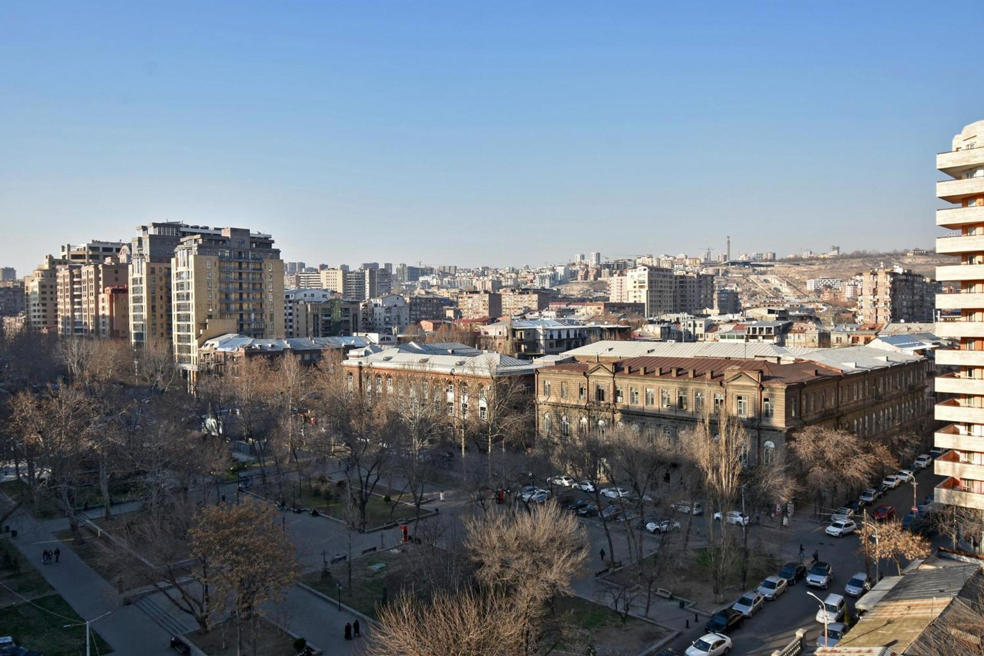 Rent Inn Yerevan On Buzand Street 외부 사진