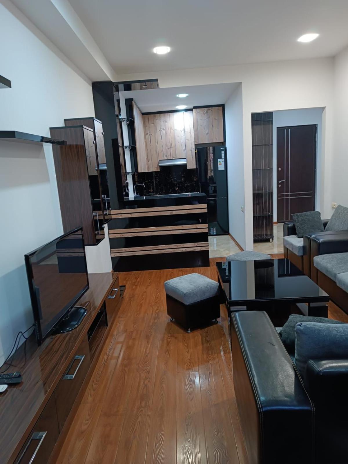 Rent Inn Yerevan On Buzand Street 외부 사진